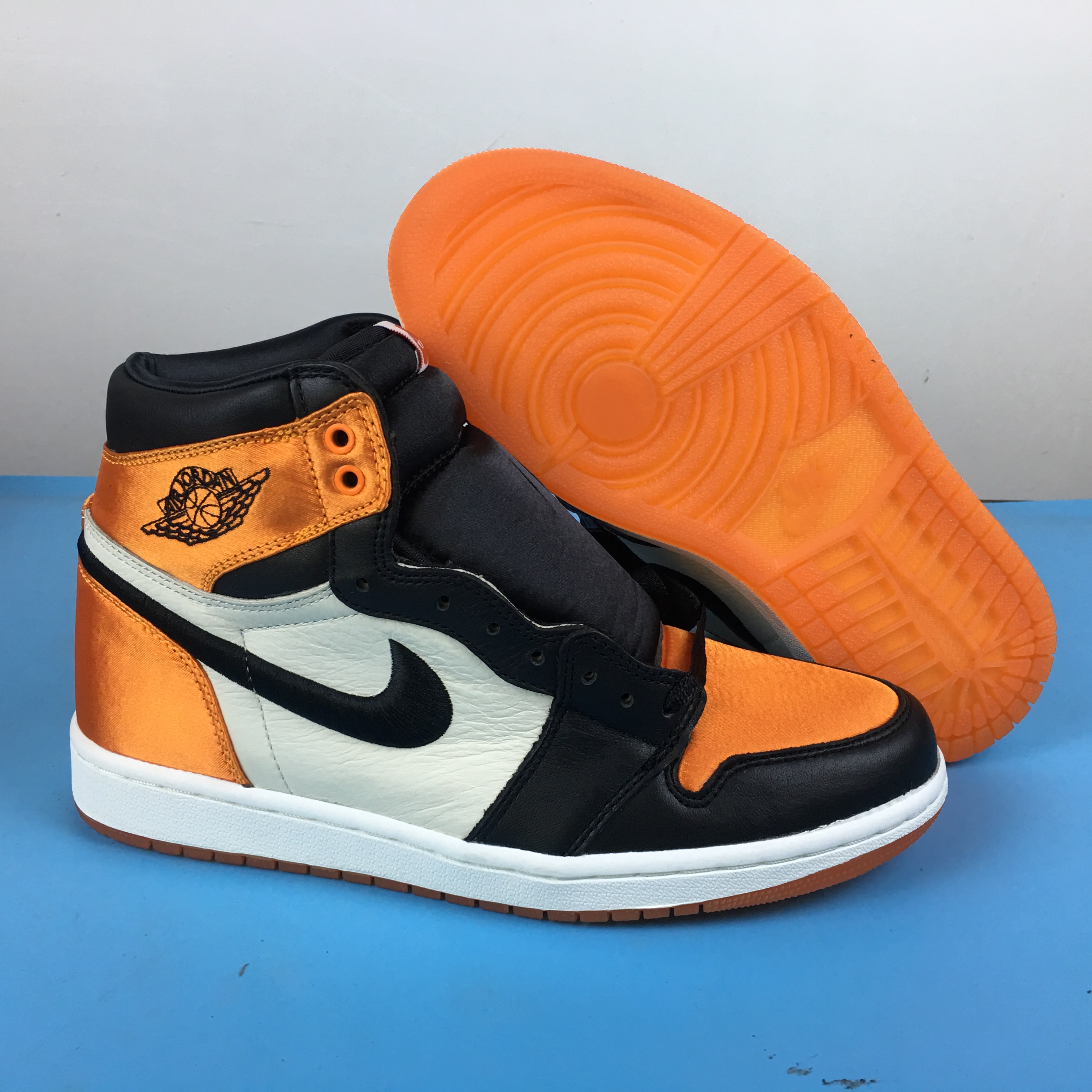 Air Jordan 1 Satin Shattered Backboard Orange Black White Shoes - Click Image to Close